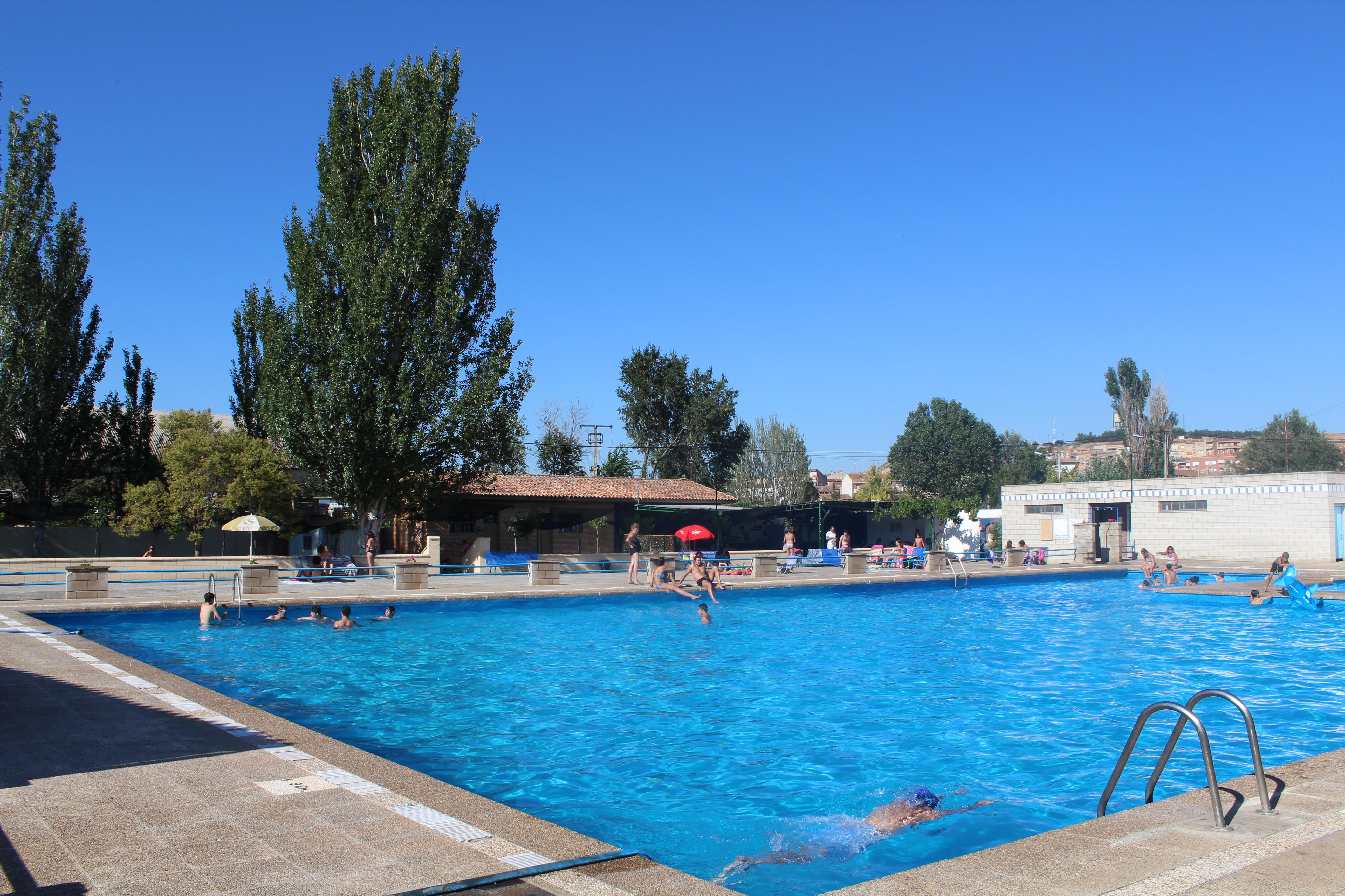 Hotel Palacios Alfaro Bagian luar foto