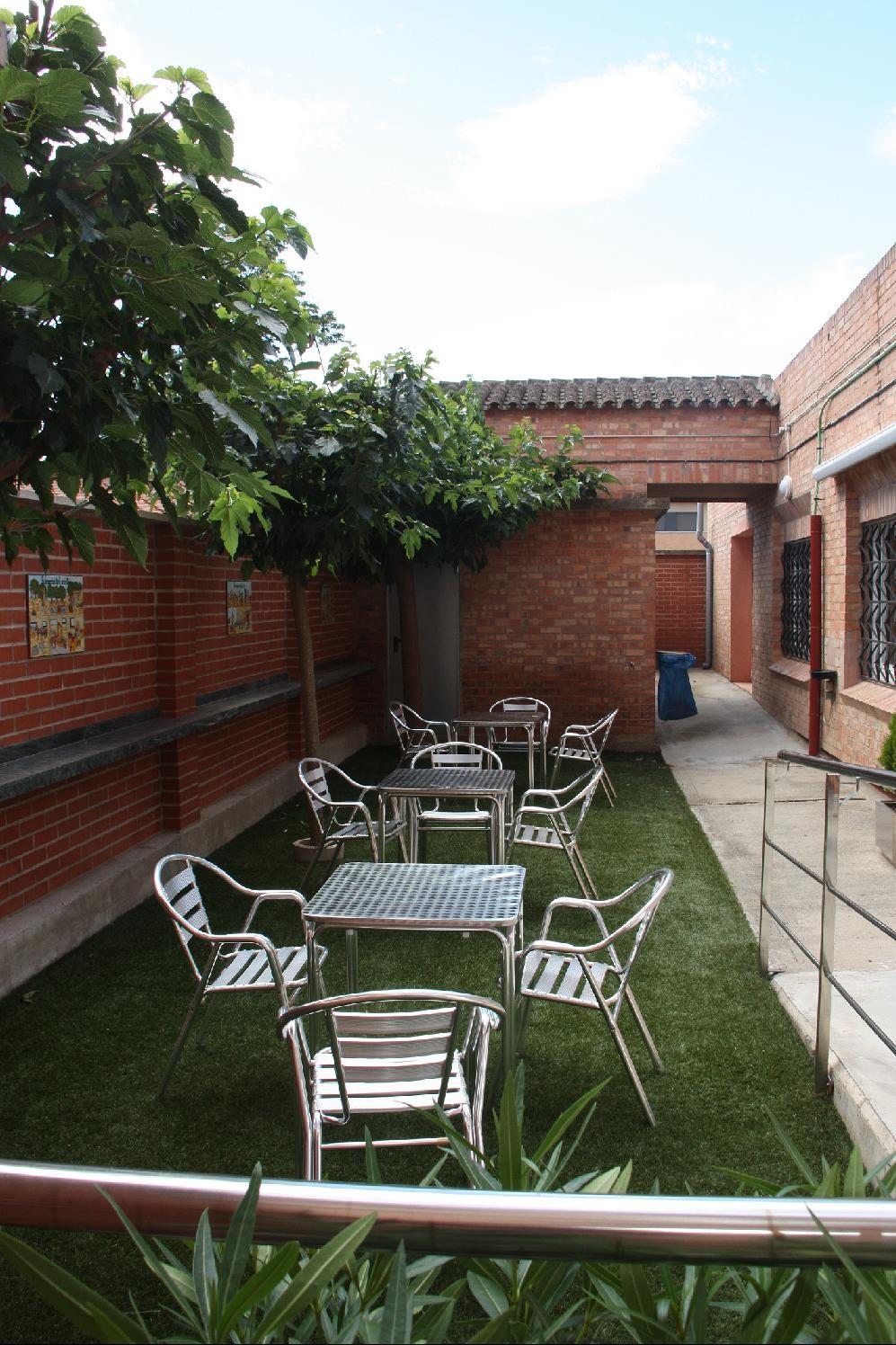 Hotel Palacios Alfaro Bagian luar foto